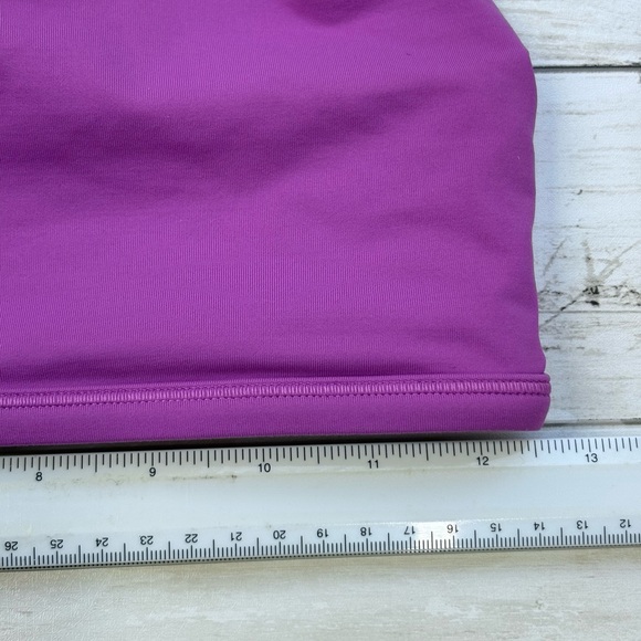 Lululemon Lavender Women's Strappy Sports Bra Size 8 - Picture 6 of 6